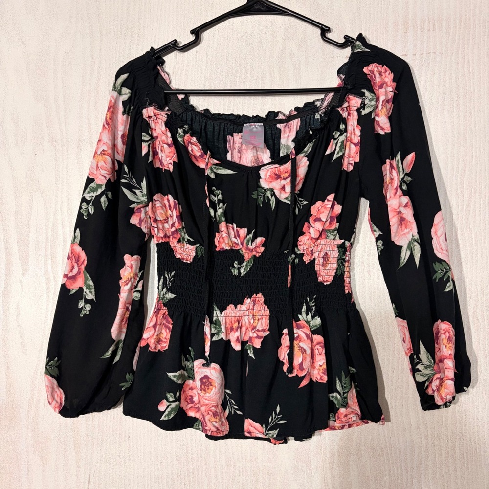 No Boundaries Blouse Womens S Black Pink Floral Smocked Peplum Top